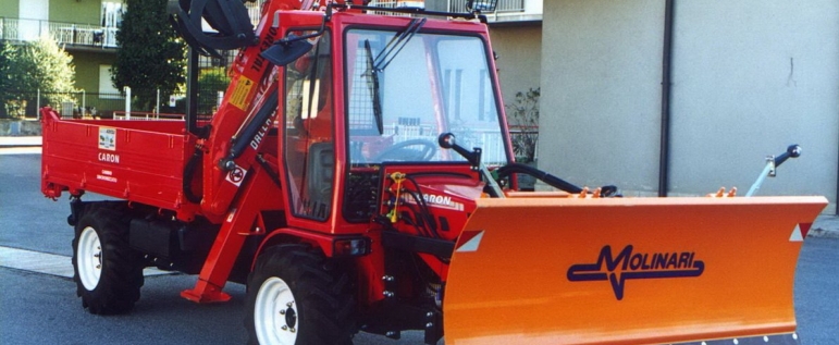 Traktor ST 630 EVO 3