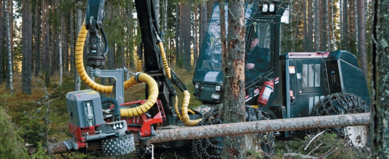 Harvestorová kácecí hlavice Log Max 928A