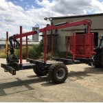 Traktorová vyvážečka na dřevo Agama LV4