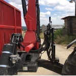 traktorová vyvážečka na dřevo Agama LV4