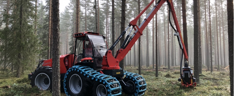 Harvestor Nisula N5 6 kolové provedení