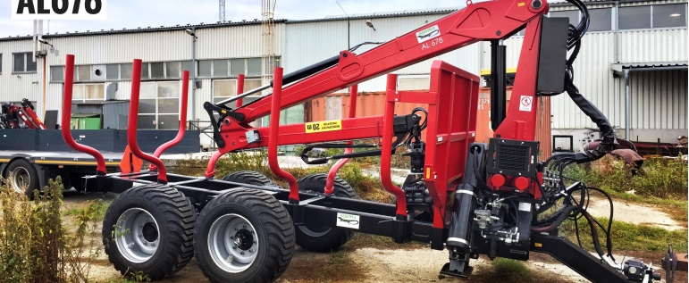 Lesní traktorová vyvážečka na dřevo Agama LV 10 s pohonem v kolech